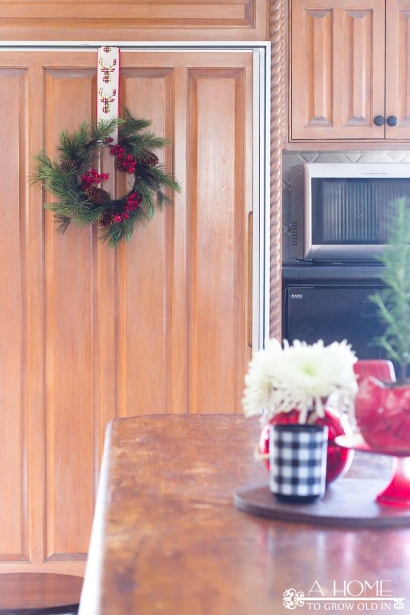 kitchen-wreath-decorations