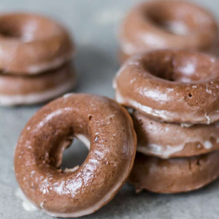 Easy Baked Chocolate Glazed Donuts